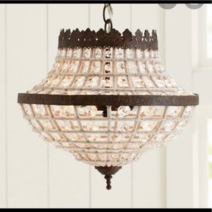 SOLD!!! Pottery Barn light